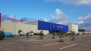 Côte d'Ivoire: Ouverture du centre commercial Cosmos avec son Carrefour Market à  Yopougon