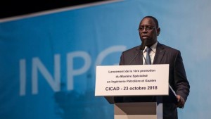 SénégalÂ : Sall inaugure le premier Institut du pétrole et du gaz d'Afrique de l'Ouest et interdit ses étudiants de grève