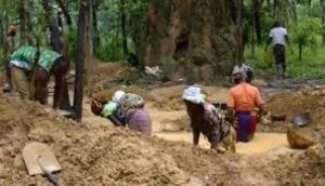 Burkina Faso : Une cinquantaine d'orpailleurs disparus après des éboulements dans une mine