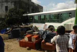 Côte d'Ivoire: Un bus de la Sotra fini sa course dans un manguier à  Yopougon, 4 blessés