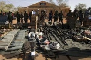 Mali:  1500 combattants au moins déposent les armes au Nord