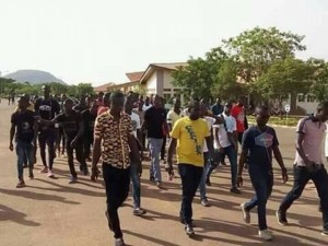 Côte d'Ivoire : Riposte à  l'offensive sanglante des gardes pénitentiaires sur le campus de Bouaké, les établissements scolaires vidés par les élèves