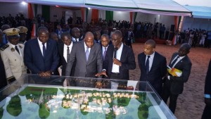 Côte d'Ivoire : Lancement des travaux de l'université de San-Pedro, Amadou Gon exhorte la communauté universitaire à  tourner définitivement le dos à  la violence