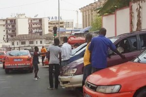 Côte d'Ivoire : Amadou Koné annonce la fin des Gnambros et reconnait que les Gbakas paient 11 mille FCFA de faux frais par jour