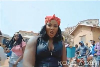 Tiwa Savage ft. Olamide - Standing Ovation - Sénégal
